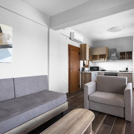 Ultima Summer Residence, Nilie Hospitality Mgmt Afytos Exteriör bild
