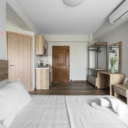 Ultima Summer Residence, Nilie Hospitality Mgmt Afytos Exteriör bild