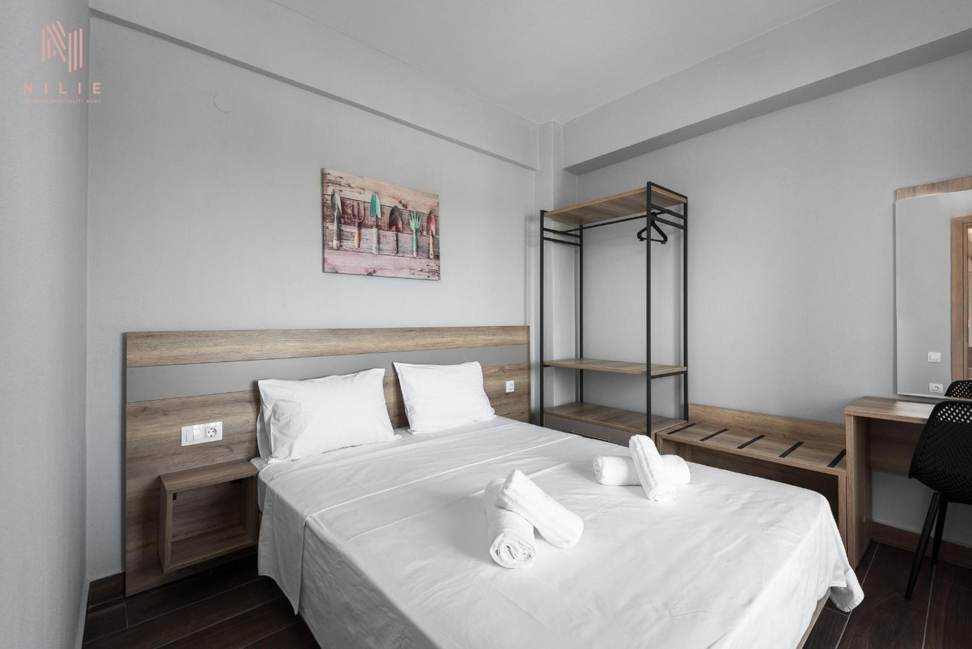 Ultima Summer Residence, Nilie Hospitality Mgmt Afytos Exteriör bild