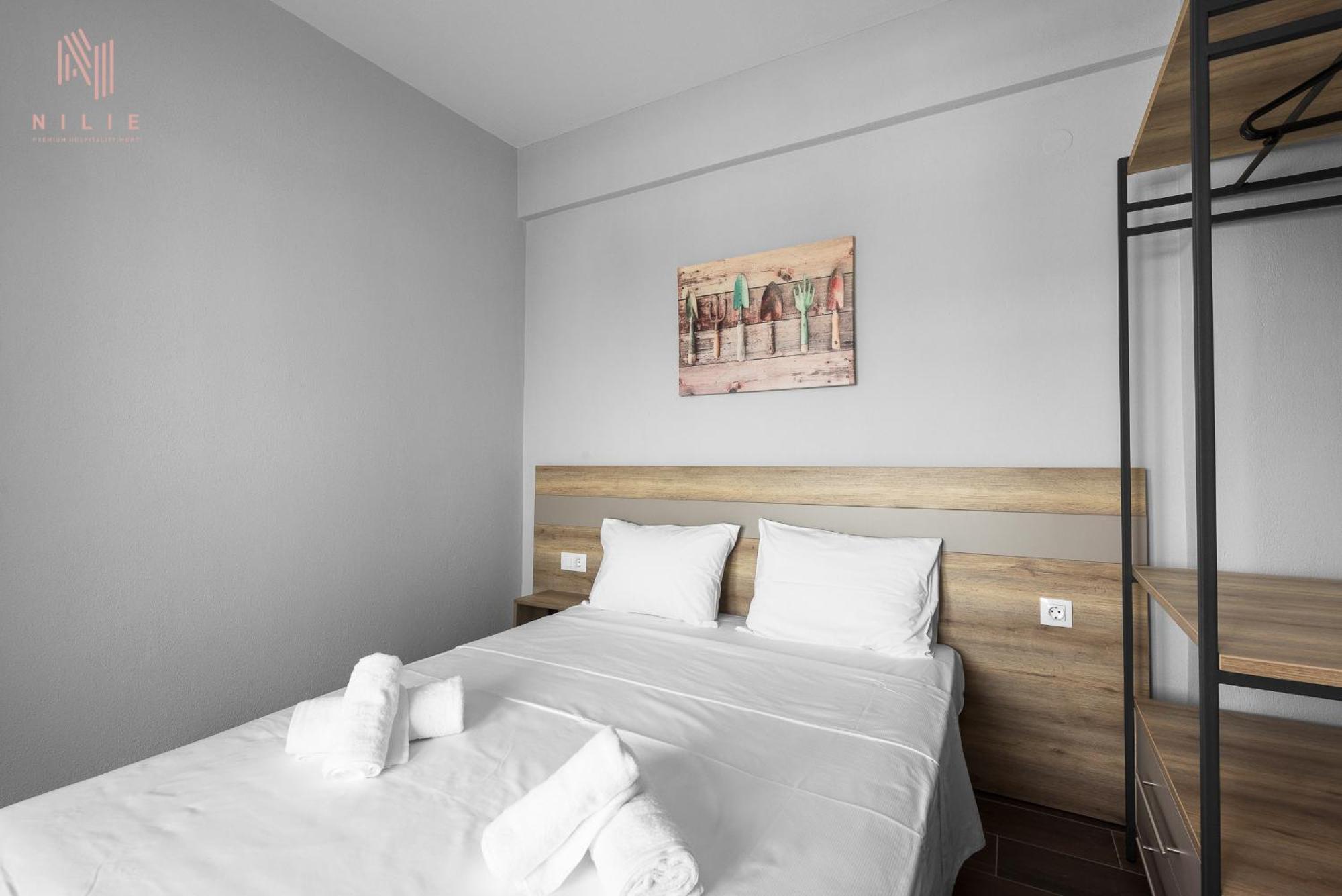 Ultima Summer Residence, Nilie Hospitality Mgmt Afytos Exteriör bild
