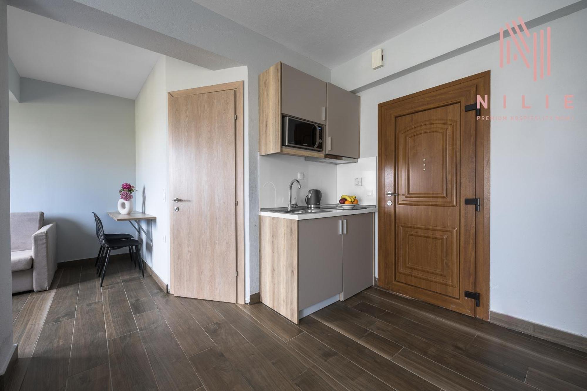 Ultima Summer Residence, Nilie Hospitality Mgmt Afytos Exteriör bild